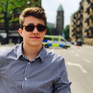 Meet your Posher, Hayden